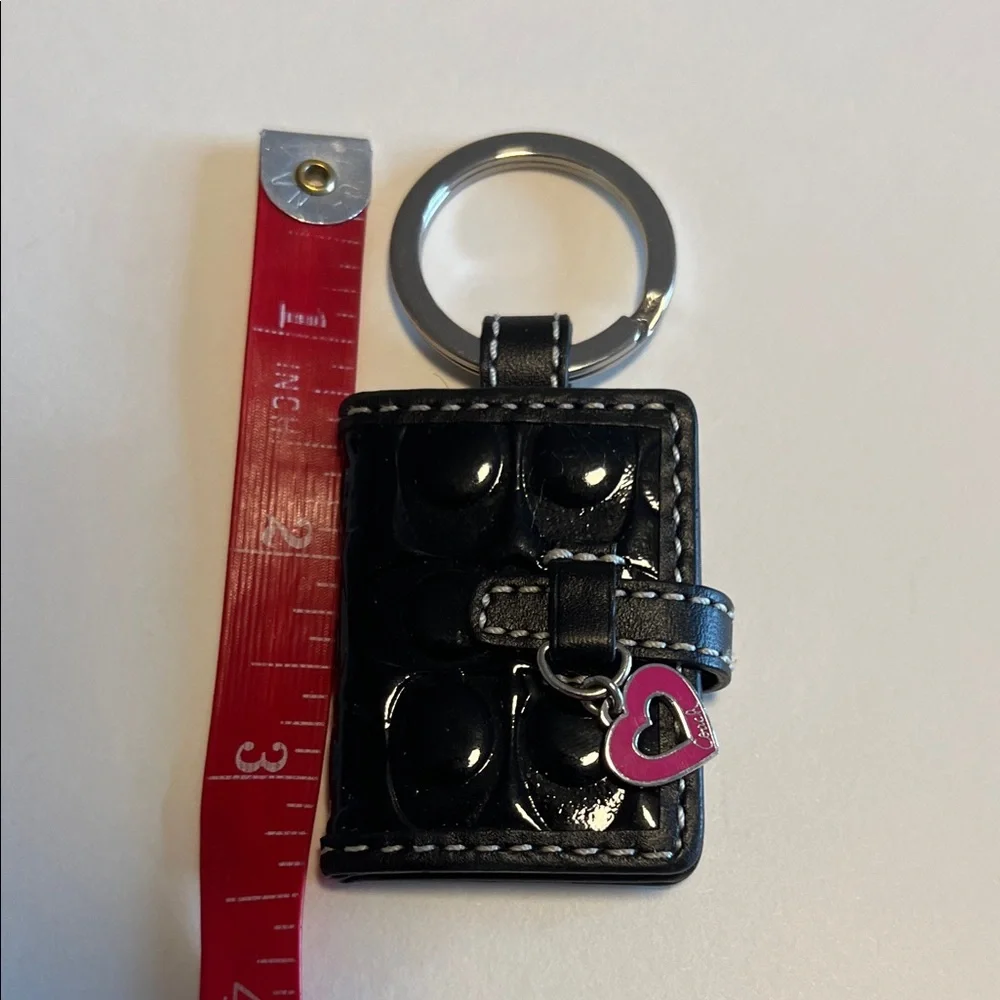 Vintage Coach Picture Frame Bag Charm-Black Key Holder with Pink Heart Accent - Picture 8 of 16